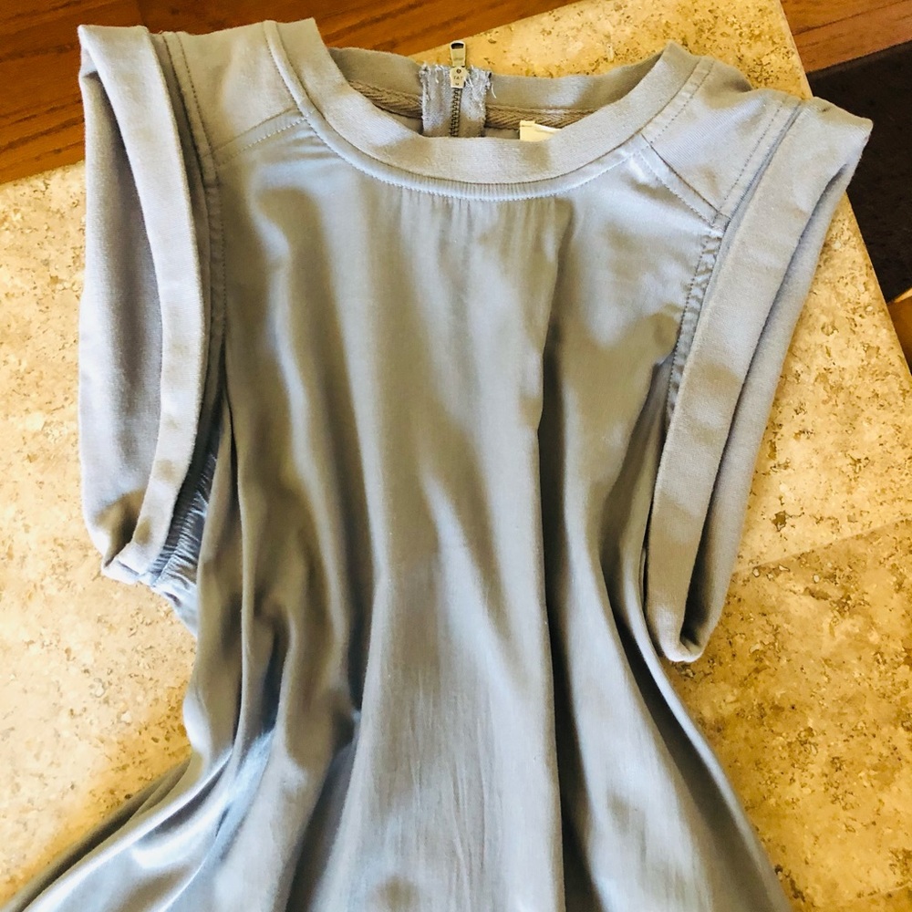 π₯π₯LAST DAY π₯π₯ Lou & Grey Silky Light Gray Dress - Picture 3 of 8